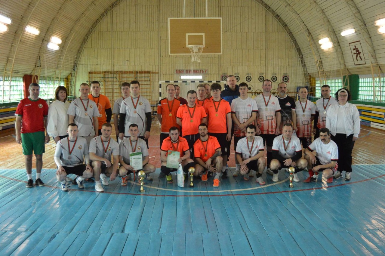 Торжественный момент: организаторы отмечают высокий уровень подготовки участников